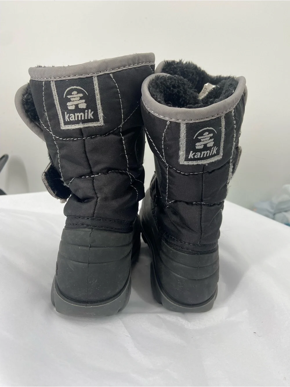 Kamik Kids‎ Black Snowbug Winter Boot with Light Gray Strap 10